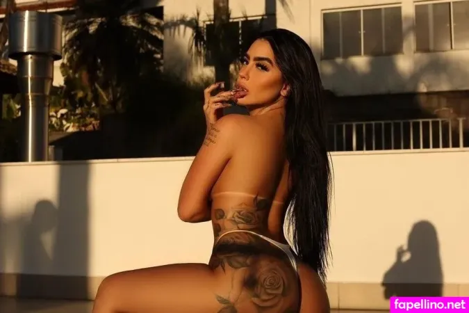 Mirella Mc OnlyFans Thumbnail #1KGsVpeCDD