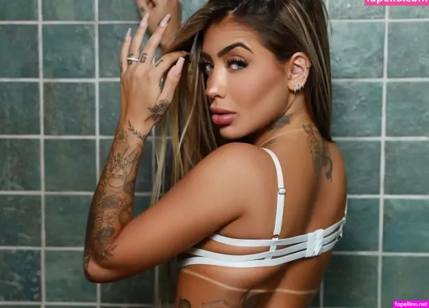 Mirella Mc OnlyFans Thumbnail #IQUZecTFQ2