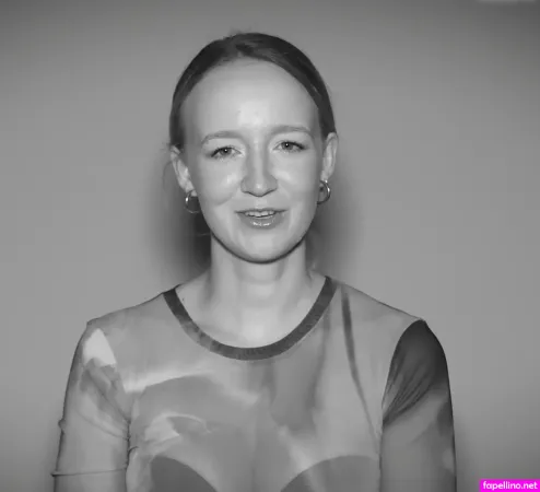 Mirella Precek OnlyFans Thumbnail #W2FPLd7mDl