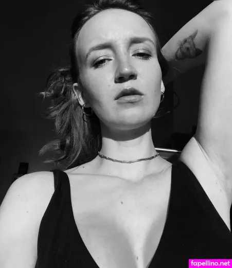 Mirella Precek OnlyFans Thumbnail #ZzEJZJgvaZ