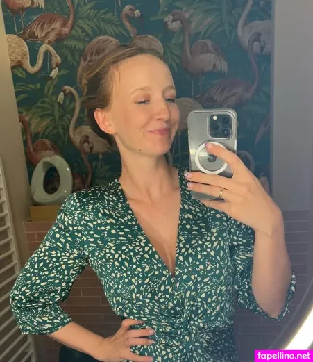 Mirella Precek OnlyFans Thumbnail #aRuv8QWAMn