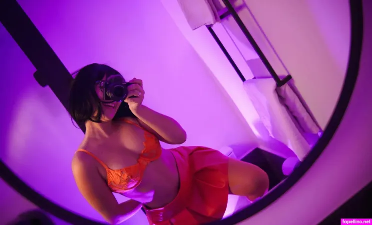 Mirellamedeiros OnlyFans Thumbnail #PqNreWdvAA