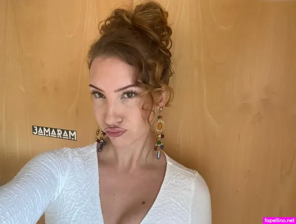 Miriam Ibarra OnlyFans Thumbnail #Rr1ELuKEbK