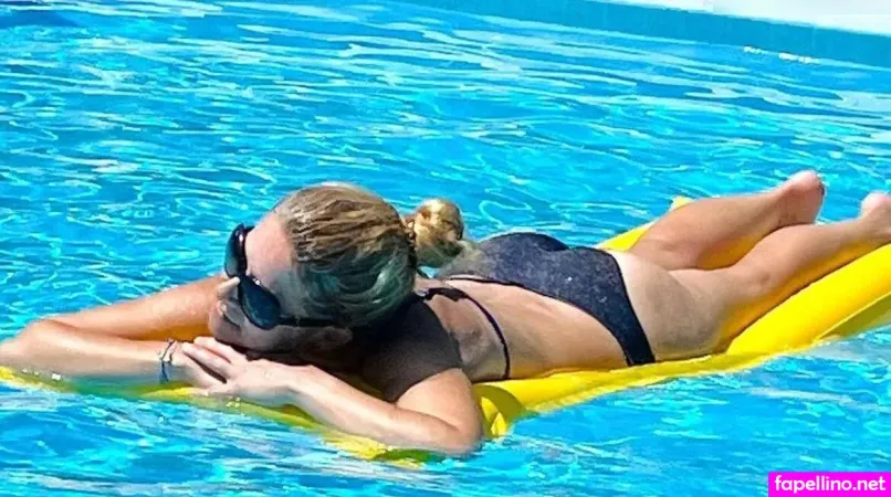 Miriam Lange OnlyFans Thumbnail #PVkS2IiRIY