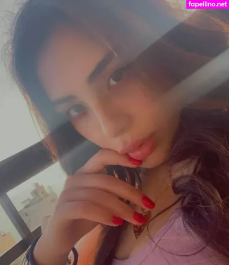 Miriam Tay OnlyFans Thumbnail #qPBb8l6w8G