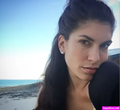 Miriam Wimmer OnlyFans Thumbnail #XzA2w57pNf