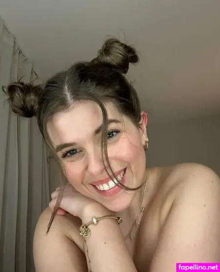 Miriamgast OnlyFans Thumbnail #MmNJ0snQ94