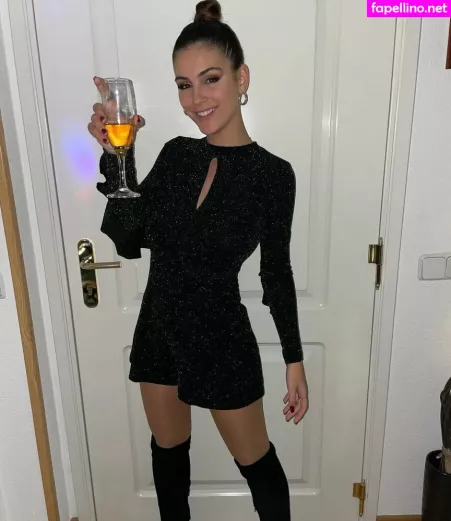 Miriamvilloria OnlyFans Thumbnail #CtCakH9k6y