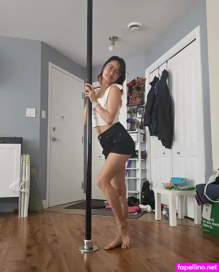 Mirlykitten OnlyFans Thumbnail #n3kNllOy1R