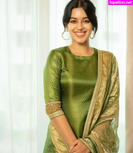 Mirnalini Ravi OnlyFans Thumbnail #8Hmr9dZ0Yp