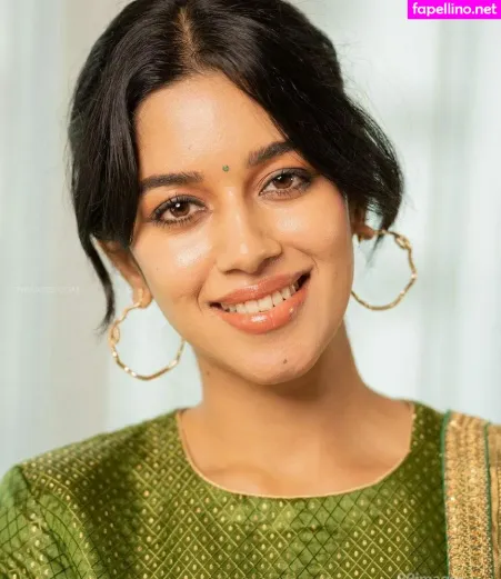 Mirnalini Ravi OnlyFans Thumbnail #E37s4f1IGK