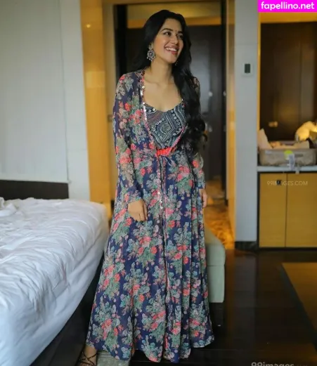 Mirnalini Ravi OnlyFans Thumbnail #E71jW7rAQh