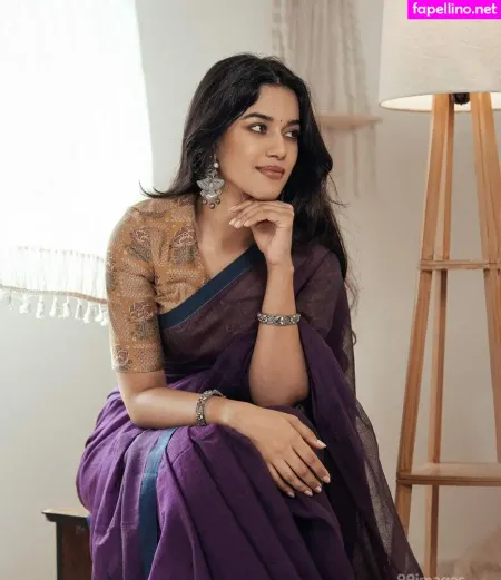 Mirnalini Ravi OnlyFans Thumbnail #OmEYTzUKSQ