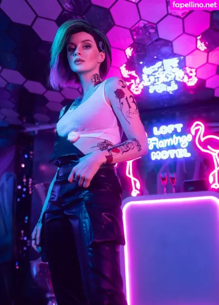Miroslava Ladovir OnlyFans Thumbnail #B31jdREJZg