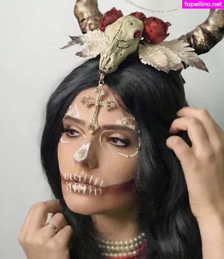 Miroslava Ladovir OnlyFans Thumbnail #r7IU7dIbKJ