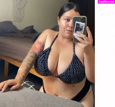 Mirra R OnlyFans Thumbnail #dQEgw20WRM