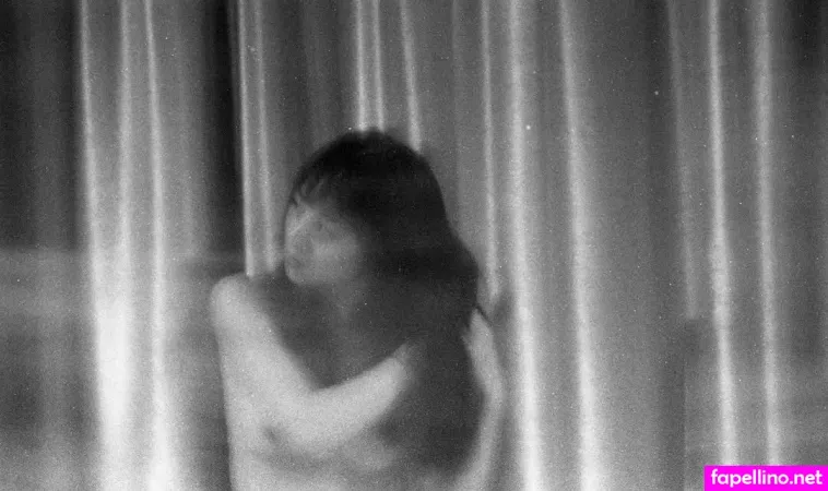 Mirrorcomb OnlyFans Thumbnail #DzdaC2z6Aj