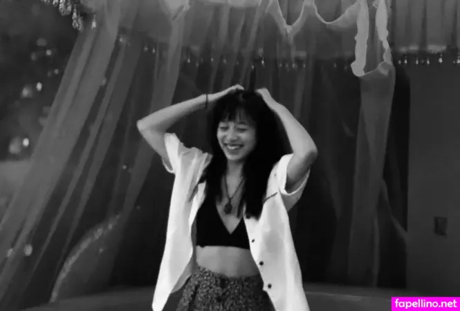 Mirrorcomb OnlyFans Thumbnail #Ty5PE8B7kD