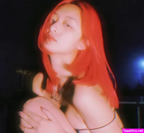 Mirrorcomb OnlyFans Thumbnail #cw9asfwcHl