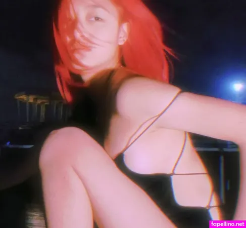 Mirrorcomb OnlyFans Thumbnail #ja6Xa6pkwI