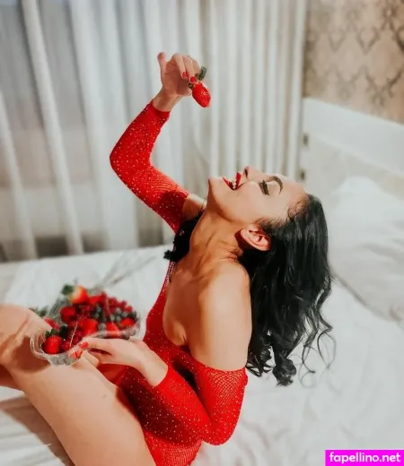 Miruna OnlyFans Thumbnail #jj3YIlVrci