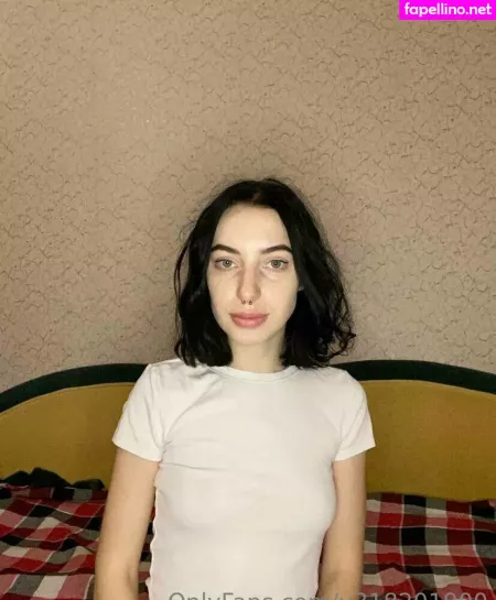 Misaki Meii OnlyFans Thumbnail #a9GEAis3m6