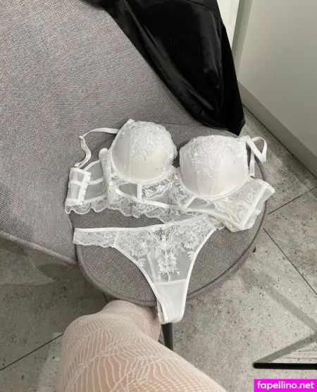 Misariarose OnlyFans Thumbnail #Xsvx9ZfsEn