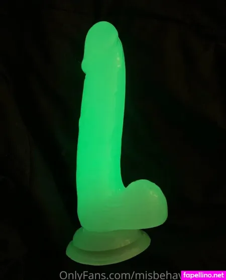 Misbehaving Kitty OnlyFans Thumbnail #EsMf1DC23H