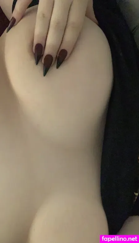 Misbehaving Kitty OnlyFans Thumbnail #skhzvrY69e