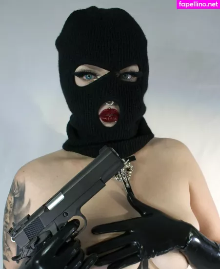 Mischa Cleo Moore OnlyFans Thumbnail #dvnriXyycX