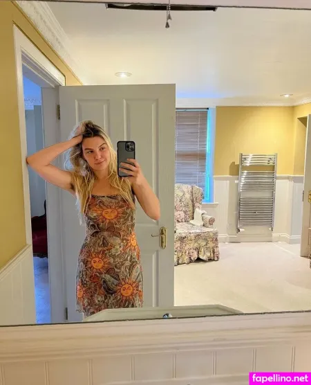 Mischagoeswildoftv OnlyFans Thumbnail #8Id7RAcNNE