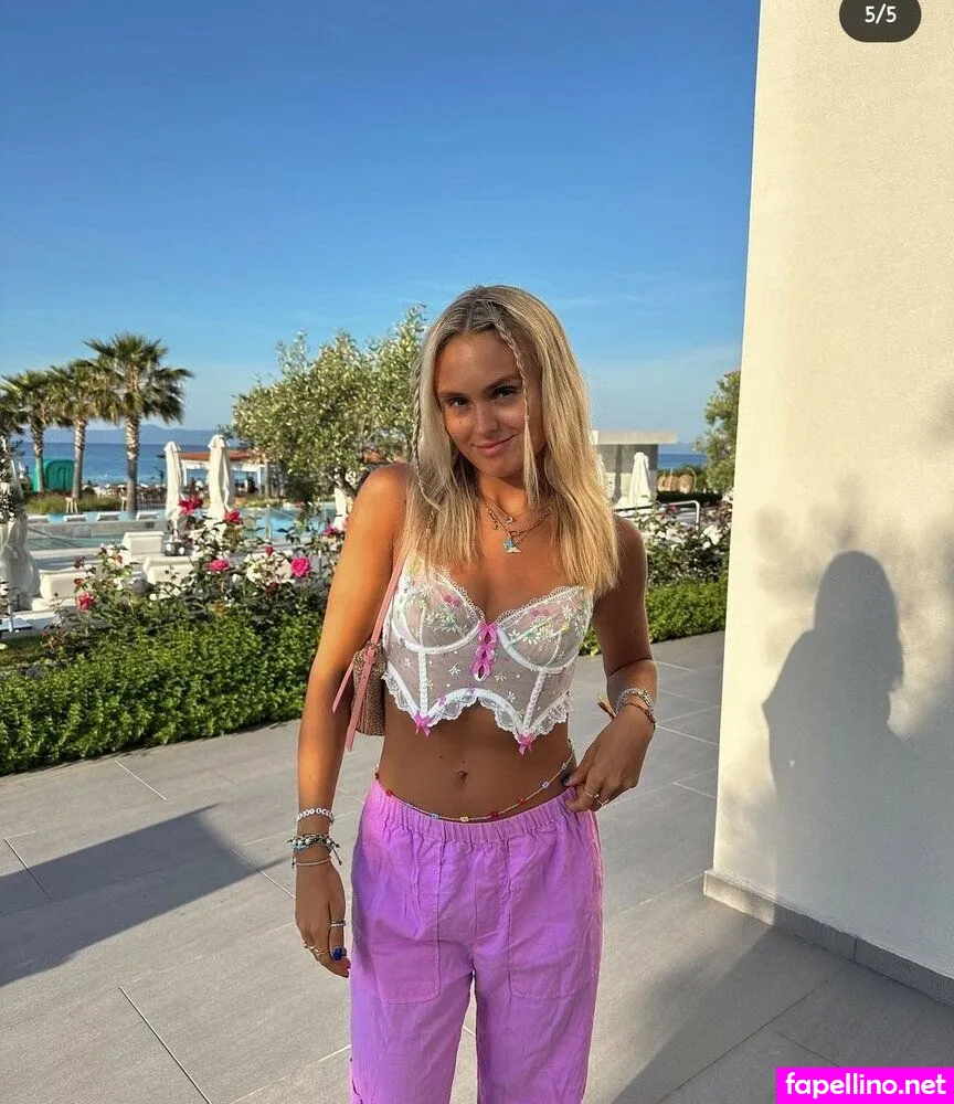 misha_grimes, mishagrimes Nude Leaked OnlyFans Photo #gAbIpRF5Db