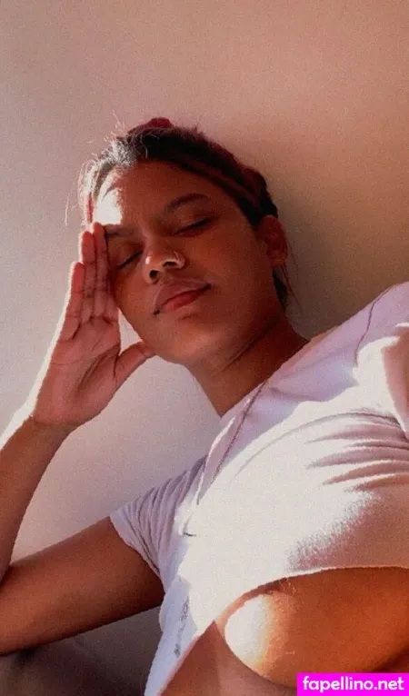 Misha Rouge OnlyFans Thumbnail #1HzgfXPJ96