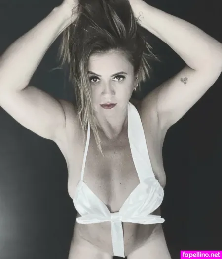 Mishel Karen OnlyFans Thumbnail #sNUVKLJQgr