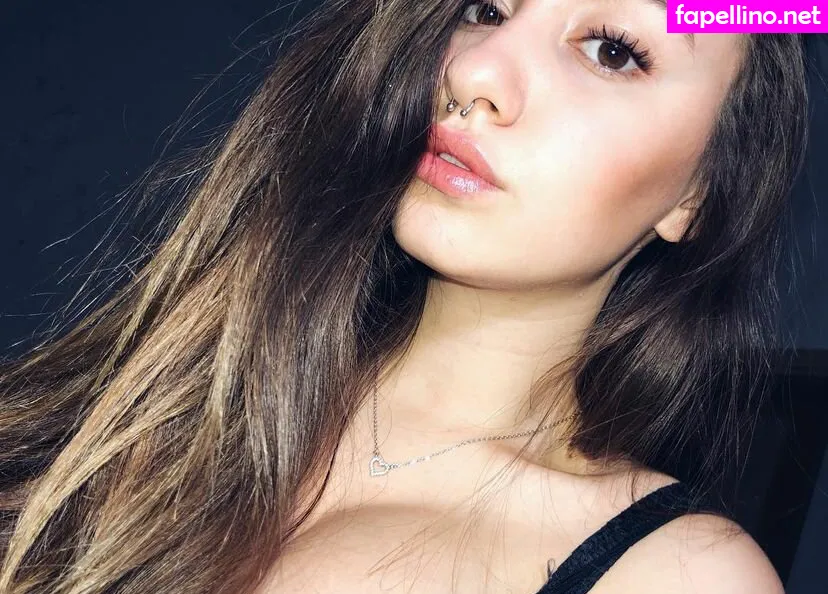 mishelkaren, mishelpetuhov Nude Leaked OnlyFans Photo #bcClcIbOlW