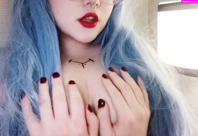 Miss Adrienne Park OnlyFans Thumbnail #Zza9ylm7ep