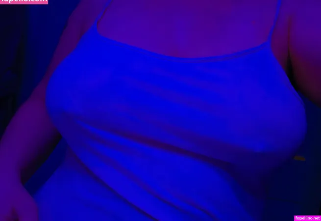 Miss Amaya Dark Main Profile Photo