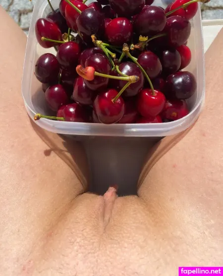 Miss Anastasia 2 OnlyFans Thumbnail #p2OTLvPyVr
