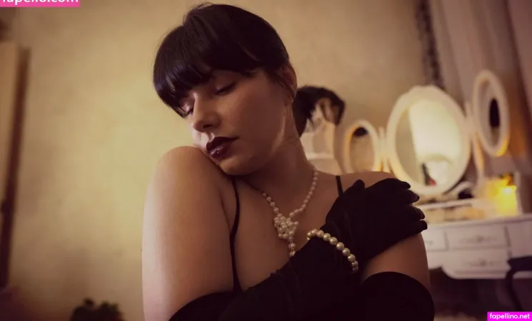 Miss Bennett Free OnlyFans Thumbnail #bGpKYgR6KI