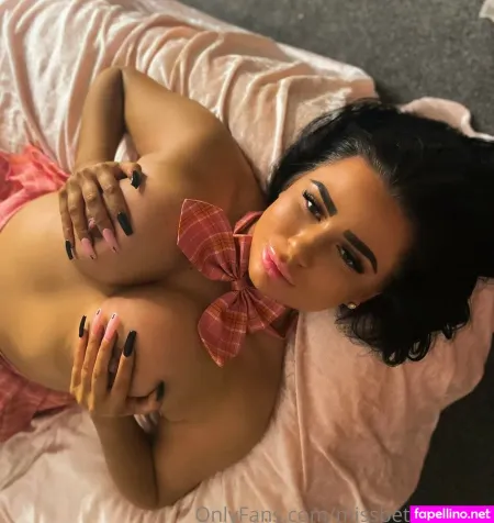 Miss Beth Stewart OnlyFans Thumbnail #AXiG3vwMqC