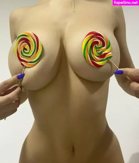 Miss Boobtastic OnlyFans Thumbnail #uzEIAiLQj0