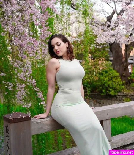 Miss Bri Torres 1 OnlyFans Thumbnail #uabngusyei