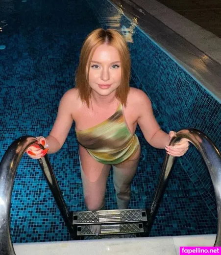 Miss Cherry OnlyFans Thumbnail #k2LgxlmhJf