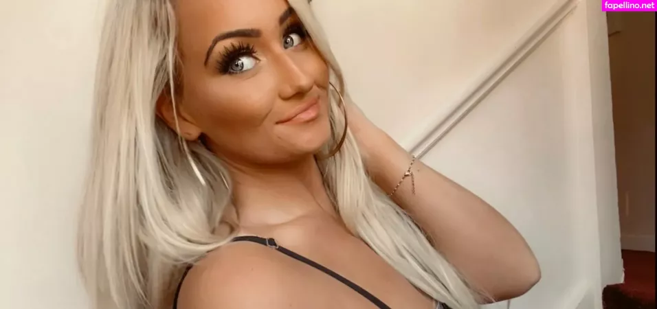 Miss Clover OnlyFans Thumbnail #Chj3OzMi5w