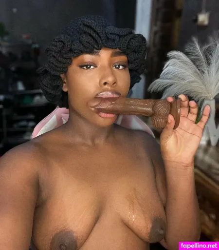 Miss Cream23 OnlyFans Thumbnail #YgDAEeeQn4