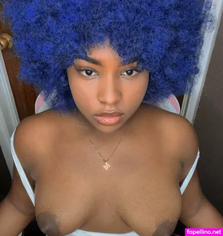 Miss Cream23 OnlyFans Thumbnail #v2RV4Ew3zM