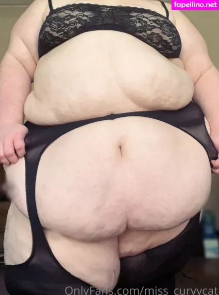 Miss Curvycat OnlyFans Thumbnail #xHiudHOC4Y