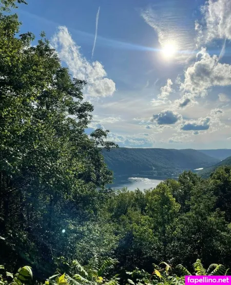 Miss Delilahrose OnlyFans Thumbnail #2mgae8DDGr