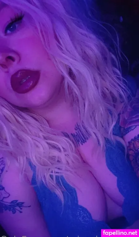 Miss Delilahrose OnlyFans Thumbnail #HWH8y5CKrC