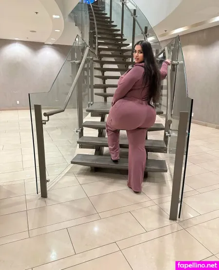 Miss Diamond Doll 1 OnlyFans Thumbnail #5BtPym1ak7
